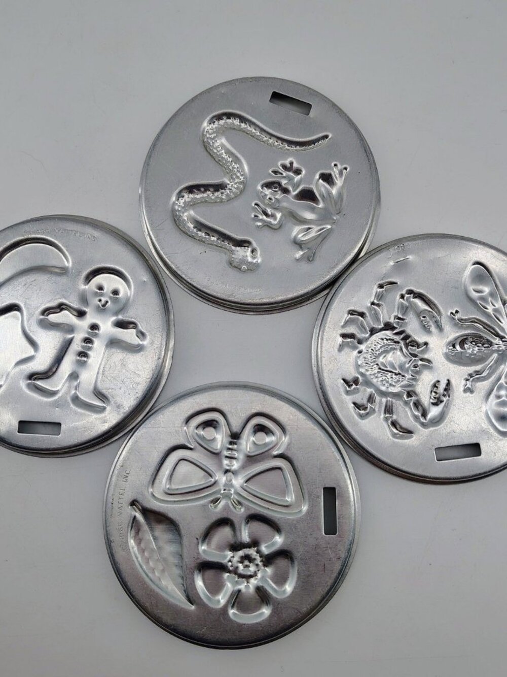 Metal Embossing Shape Discs Lot of 4 Craft Template Plates